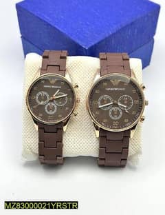 Couple watches with attractive and decent look