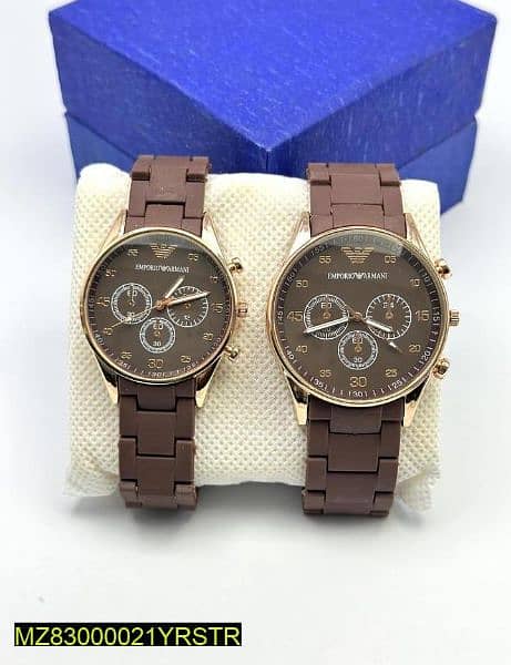Couple watches with attractive and decent look 0