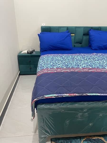 bed with side tables / double bed / bed / bed set / Furniture 6