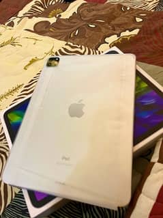 Apple iPad Pro 2020/2021 128GB 11” Silver Colour!