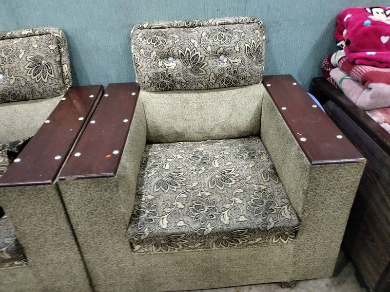 6 Seater Sofa set for sale (3+2+1) 1
