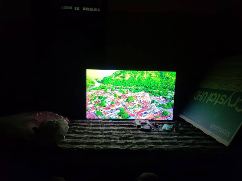 SAMSUNG  Smart TV 4K  LED TV 43" 2