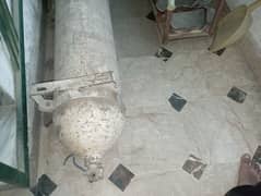 Suzuki mehran CNG kit with cylinder and stand in good condition