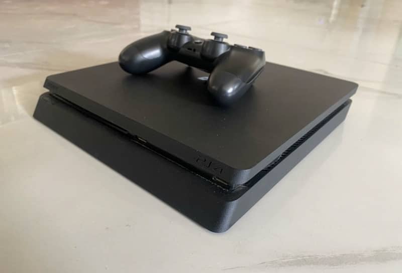 PlayStation 4 slim 1 TB - ps4 1000 GB / play station 4 ps 4 7