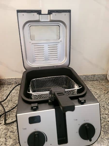 Deep fryer 1