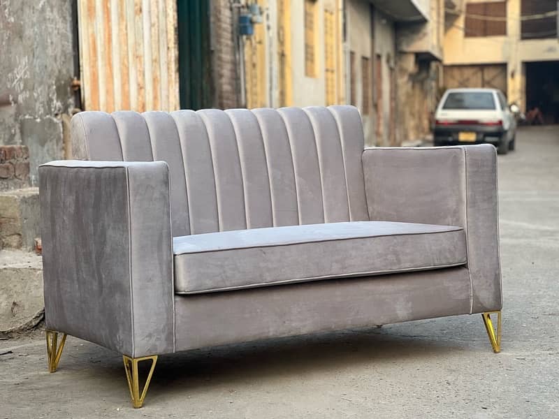 modern sofa 0