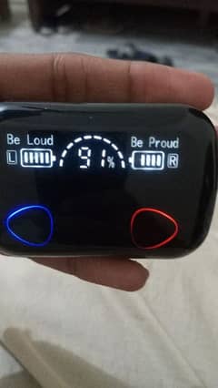 Bluetooth air pods . . . new