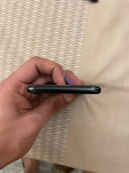 iPhone 7 32GB PTA-approved (100% battery health and Black Colorway) 7