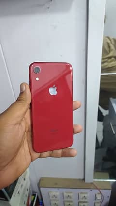 iPhone Xr jv 64 sim time available