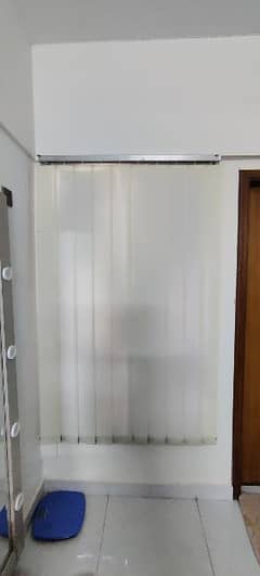 vertical blinds in good condition