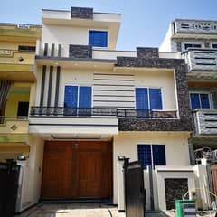 G-13 Islamabad 25x40 House Branded Construction South Face Very Nice Location 0