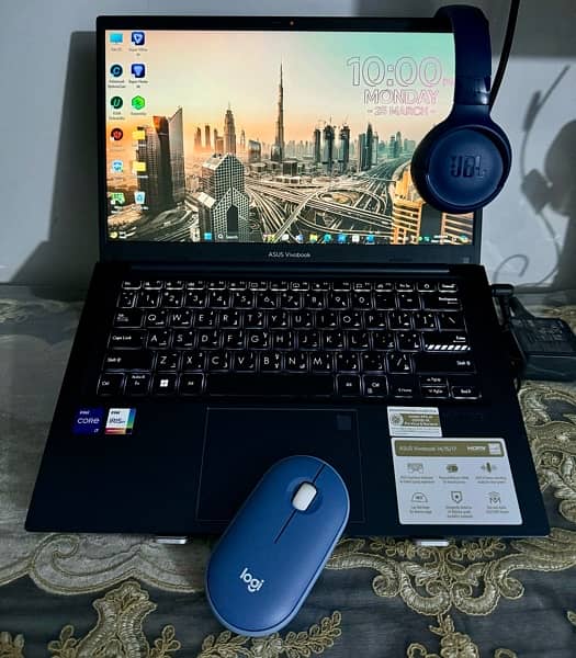 Asus VivoBook 14 (Imported) 0