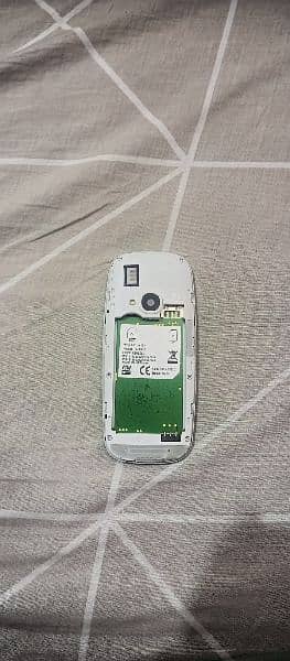 Nokia 3310 Excellent Condition 3