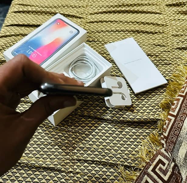 iphone x 256 pta approved with box and charger 3