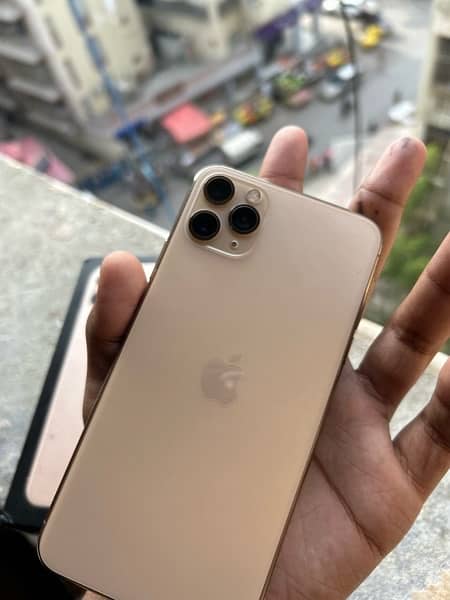 iphone 11 pro max 256 gb approved 7