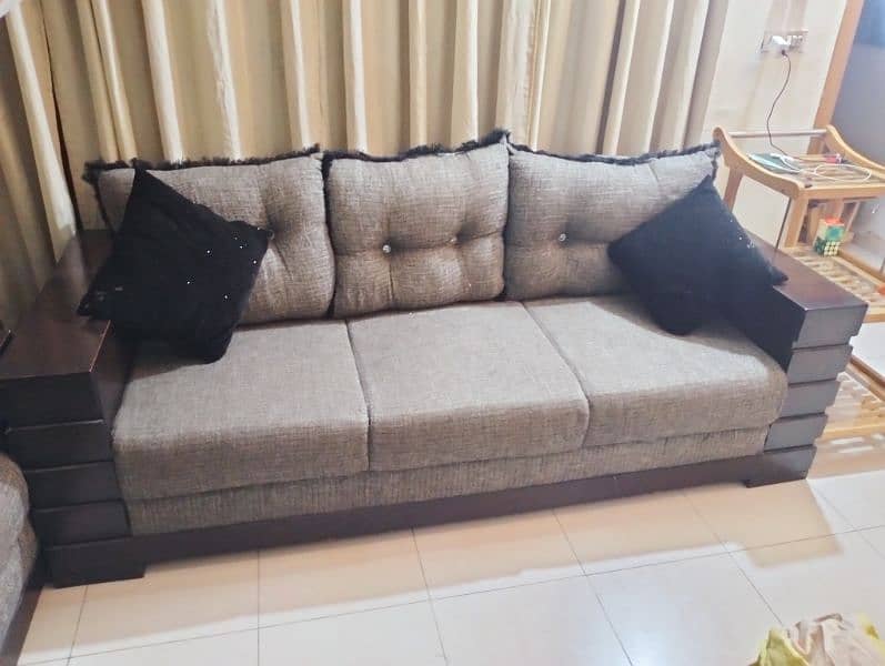 pure& solid wood 6 seater sofa set 0