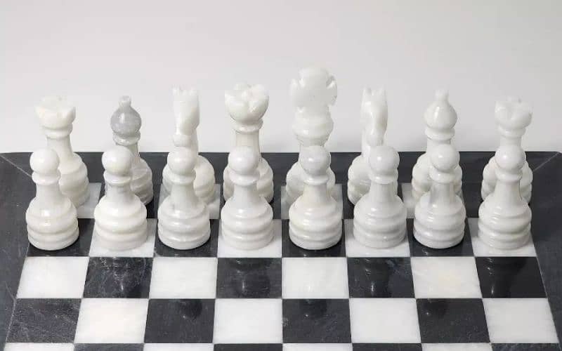 marble Chess 4