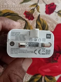 POCO 33 wat charger 03129572280