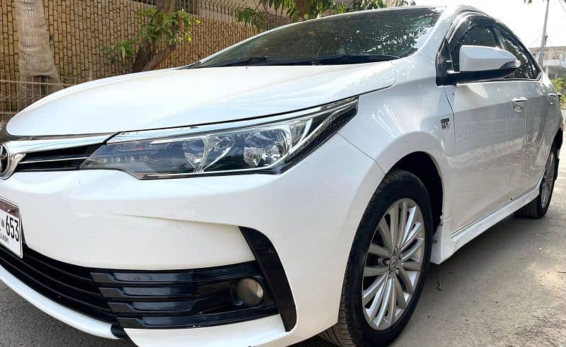 toyota corolla Altis  2017 Reg 2018 5