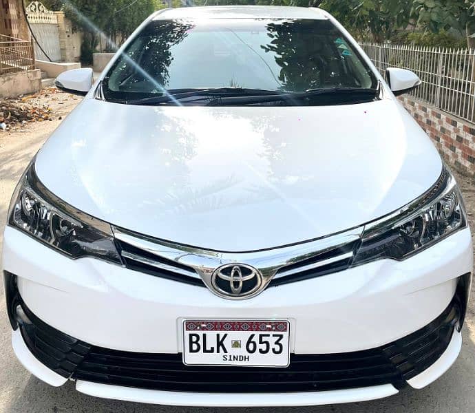 toyota corolla Altis  2017 Reg 2018 12