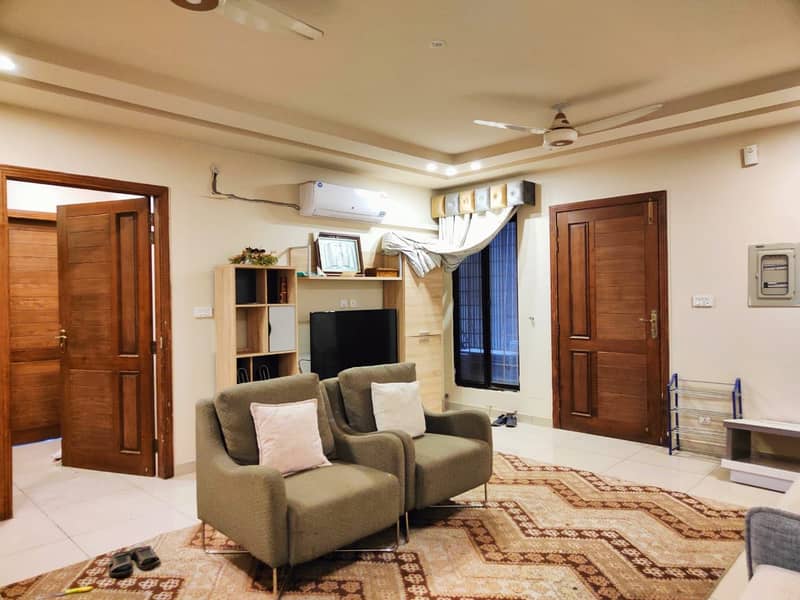 The Grade Phase 3 Bahria Town Flat For Rent 1