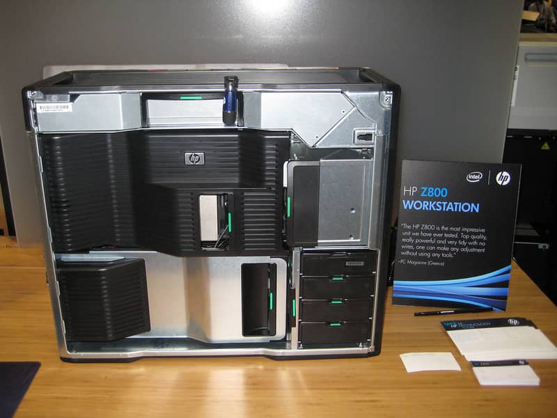 HP Z800 12 CORES /32 GB RAM /256 GB SSD WORKSTATION 2