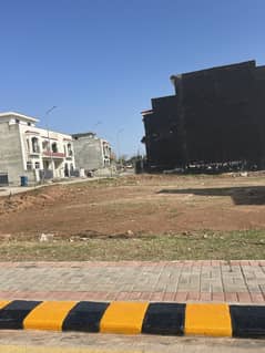 5 Marla plot for sale on 2 Years Easy Installment plan  in Islamabad 0