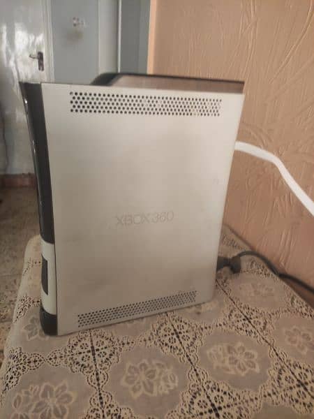 xbox360 fat adition in good condition 1
