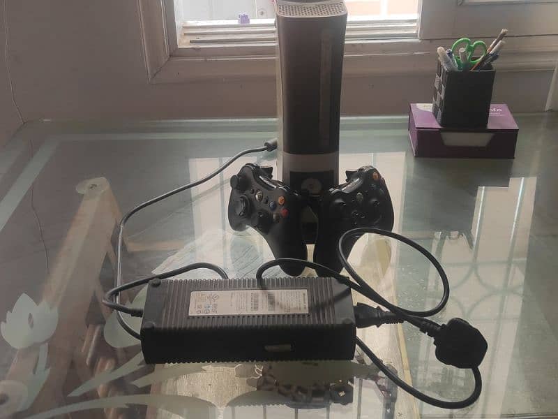 xbox360 fat adition in good condition 3