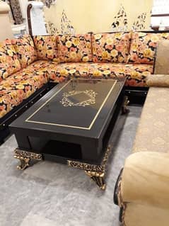 coffee tables / center tables