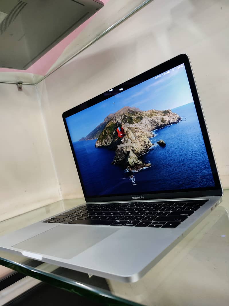 Macbook Pro 2018 (16-1TB) - Air M1 (8-256) - Pro M2 (8-512) 5