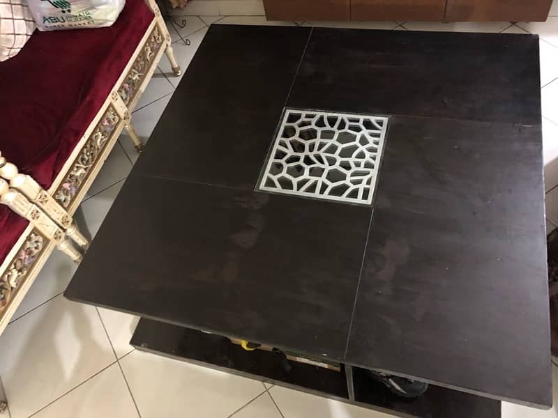 Chenone Table for sale 4/4 1