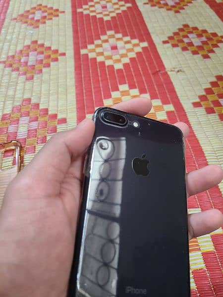 iPhone 7+ 0