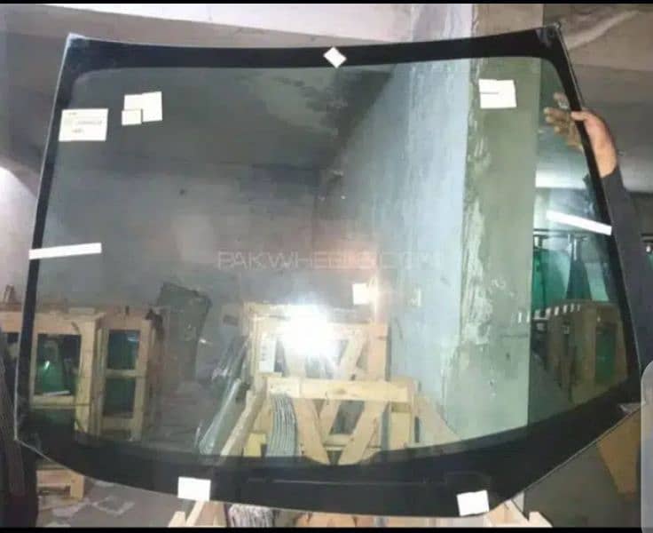 ALL CARS AND HONDA CITY GENUINE QUALITY OEM STANDARD WIND SCREEN GLASS 2