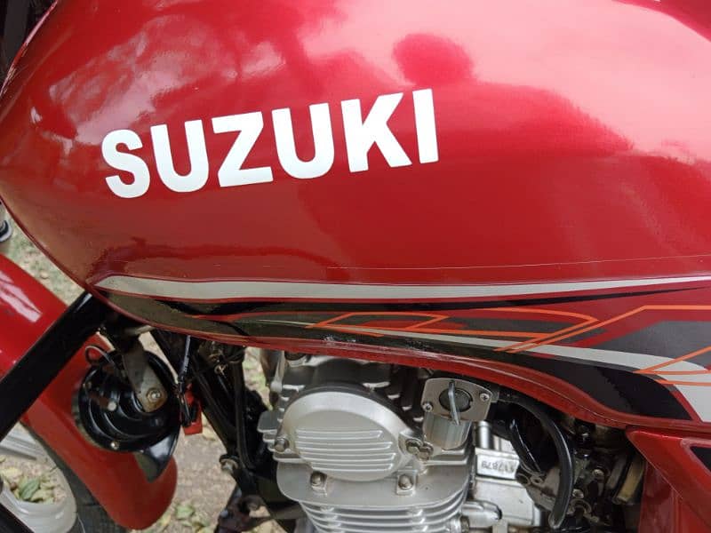 Motorcycle suzuki GD 110s 9