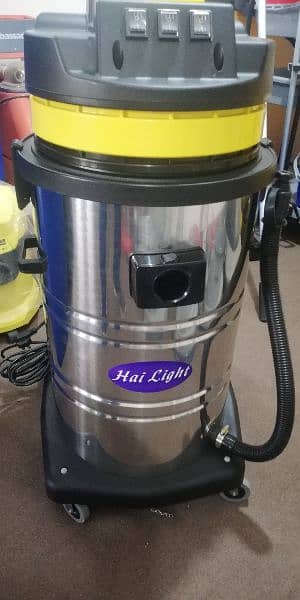 Three Motors Commercial Vacuum Cleaner 5