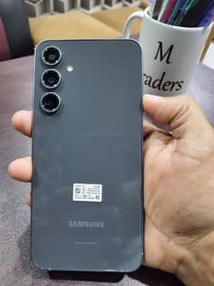 Samsung Galaxy S23 FE Non PTA
Brand new