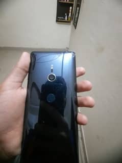 phone in good condition urgent sale only serious buyers