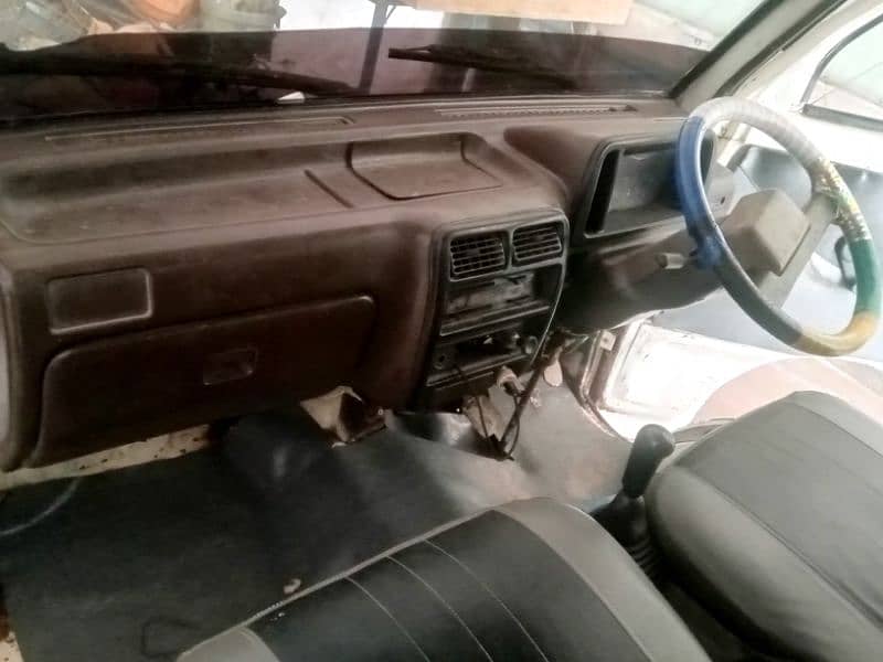 pick up Van in excellent condition for sale 13