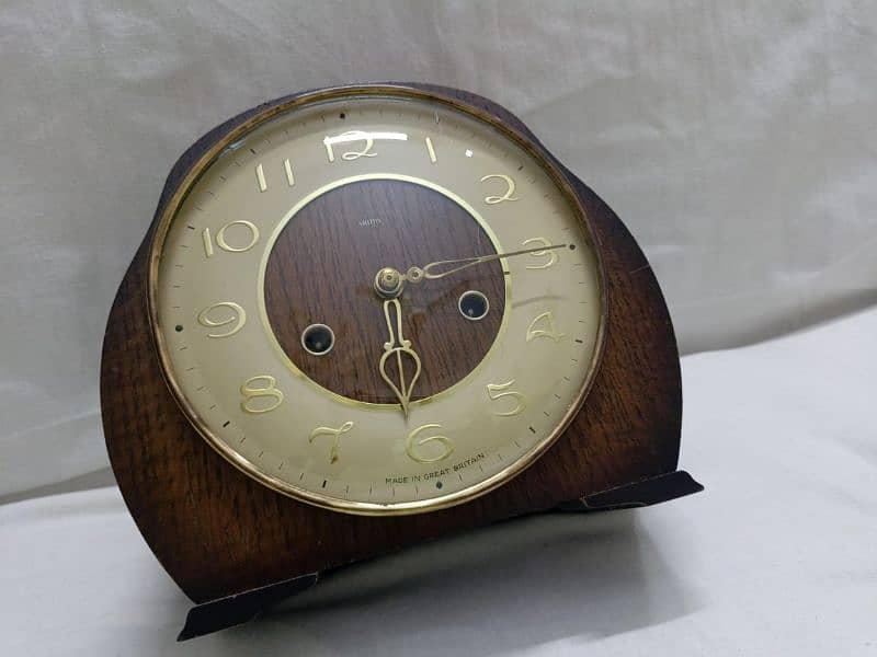 Vintage Table clock . SMITHS 1