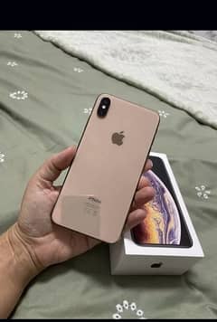 iphone xs max for sale. Non pta.