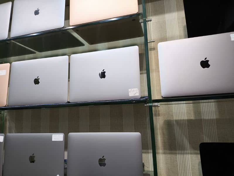 Apple MacBook Pro air i5i7 i9 M1 M2 M3 all models available 1
