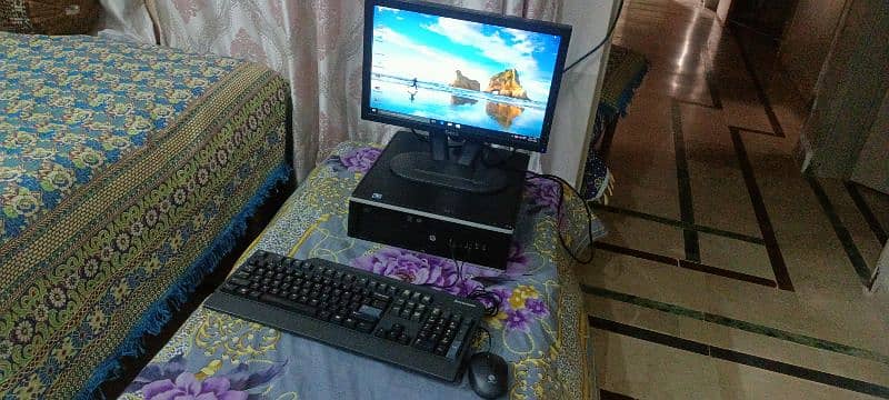 Complete Desktop Set for Sale 1