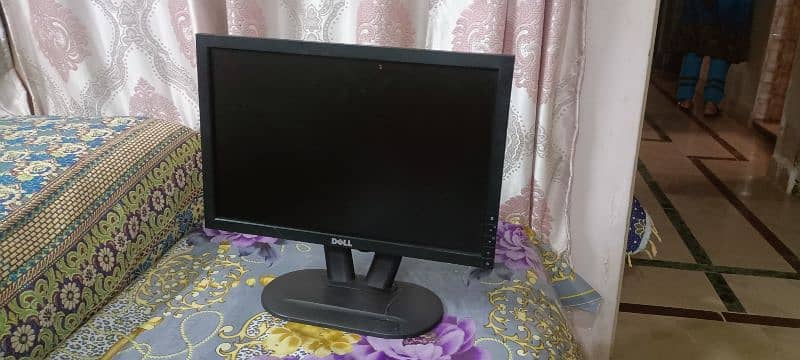 Complete Desktop Set for Sale 14