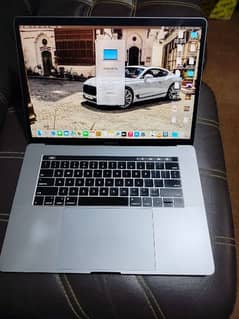Mecbook pro 2019 Touch Bar 4Gb graph Graphic card