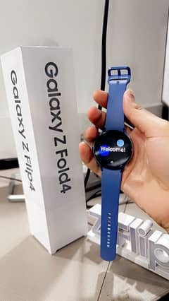 Samsung Galaxy Watch 5 44mm complete box