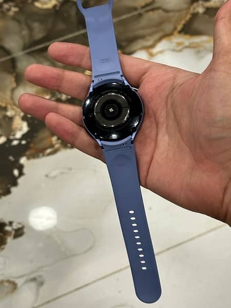 Samsung Galaxy Watch 5 44mm complete box 1