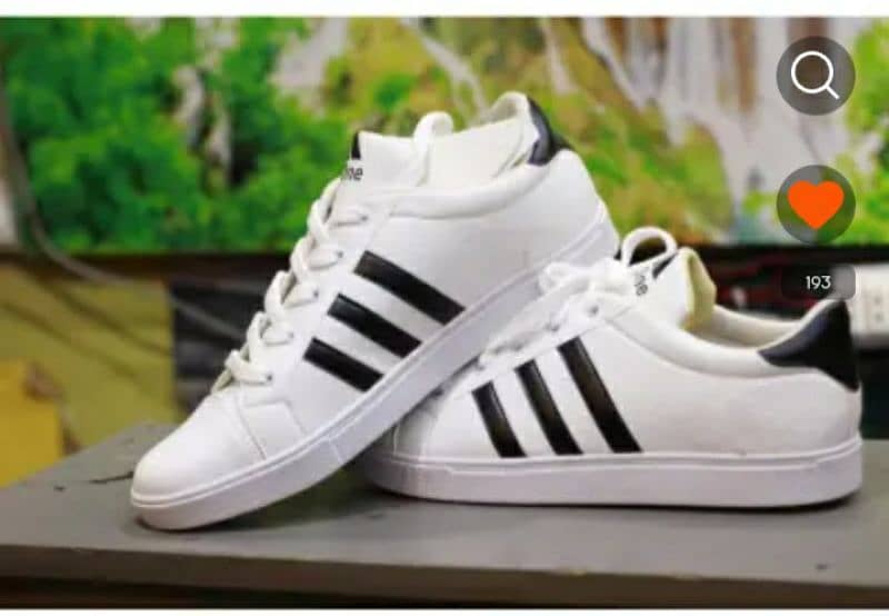Mans latest style joggers sneakers for teenagers 0