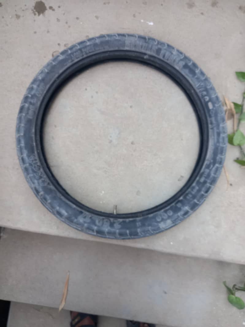 Service 70 tyre available 4