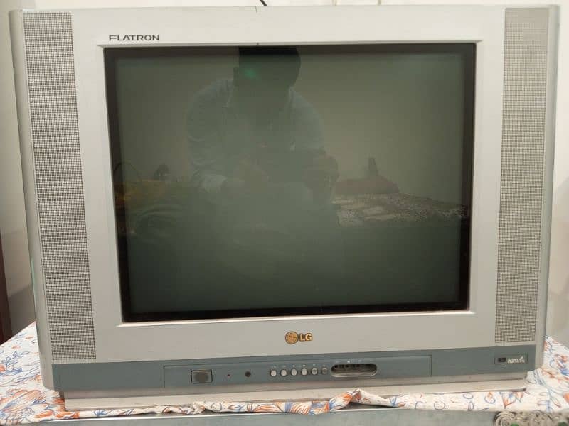 LG FLATRON Television (Tv) 0